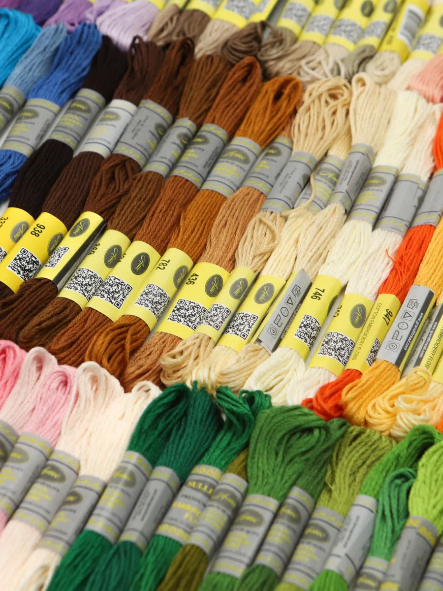 Stickgarn-Set, 505 Farben, langfaserige Baumwolle, 8 Meter pro Knäuel, ideal zum Nähen, Basteln und Quilten